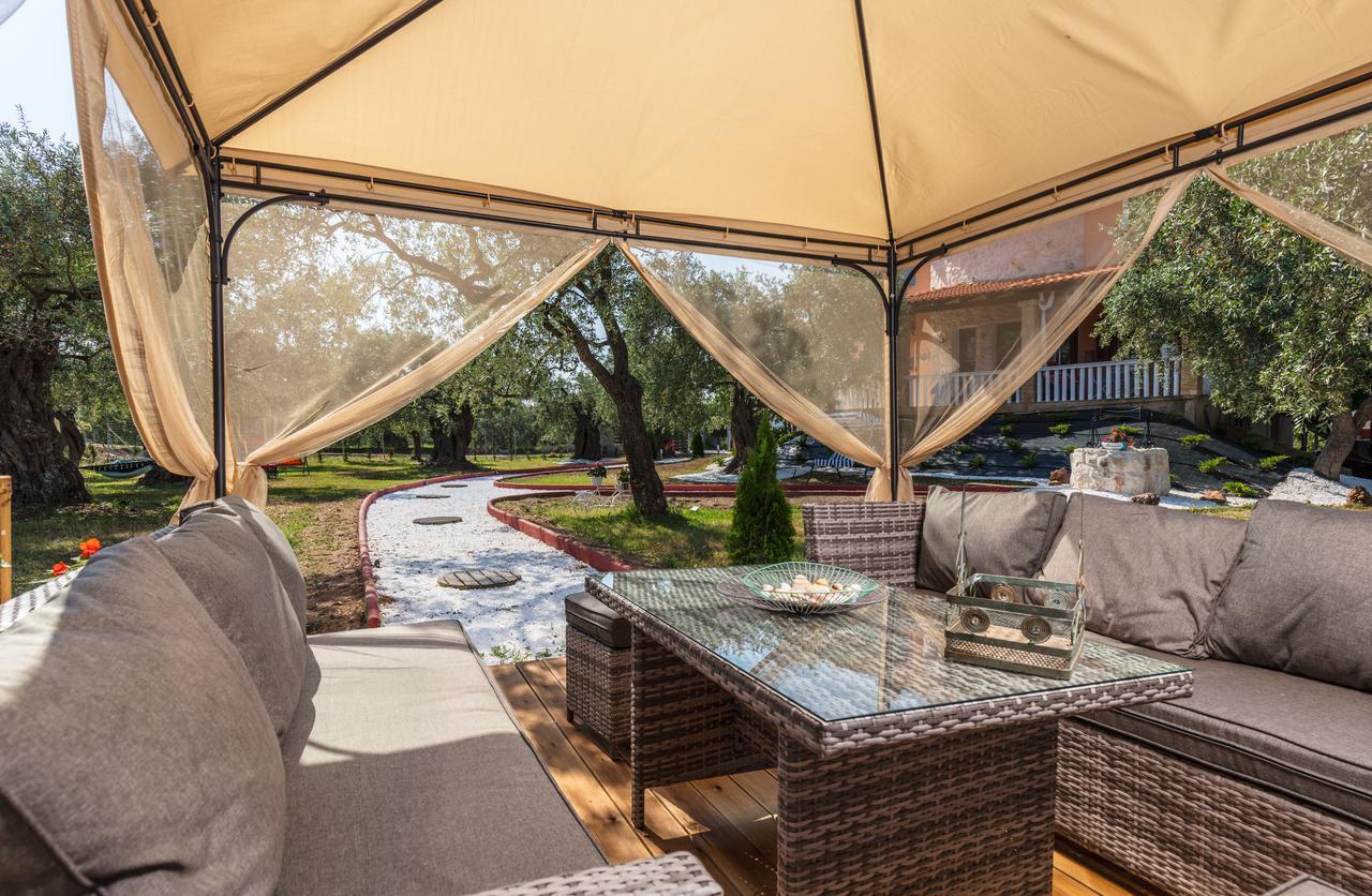 Fokas Luxury Villa Prínos Eksteriør billede