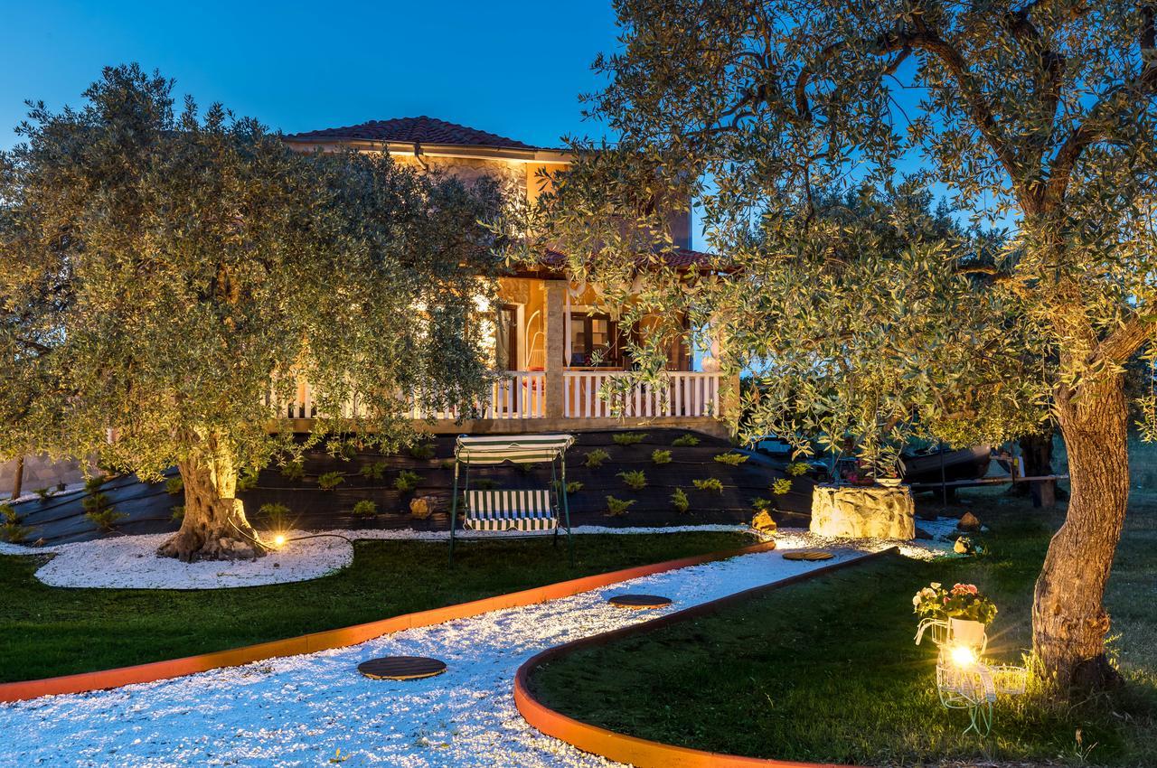 Fokas Luxury Villa Prínos Eksteriør billede
