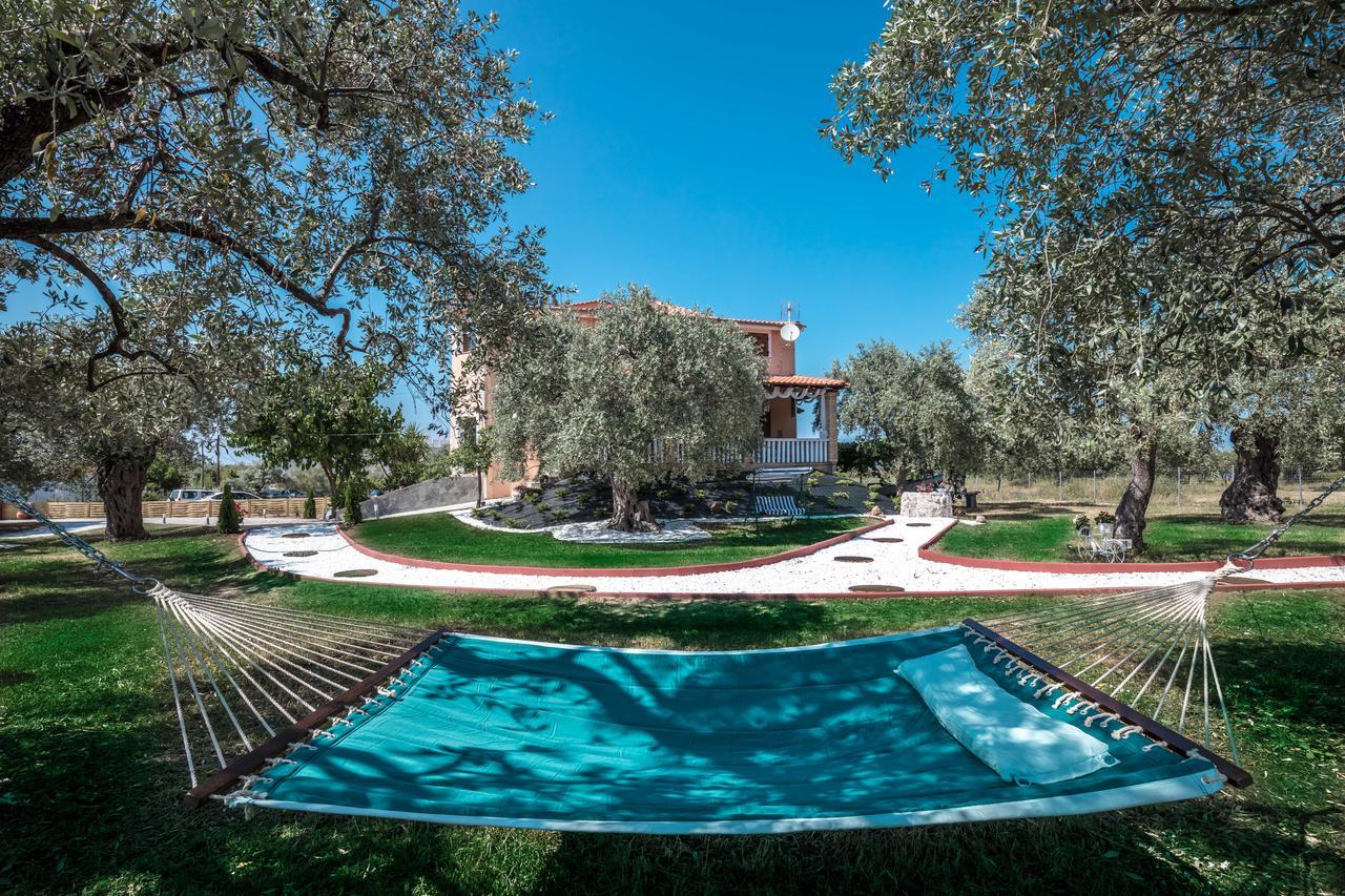Fokas Luxury Villa Prínos Eksteriør billede