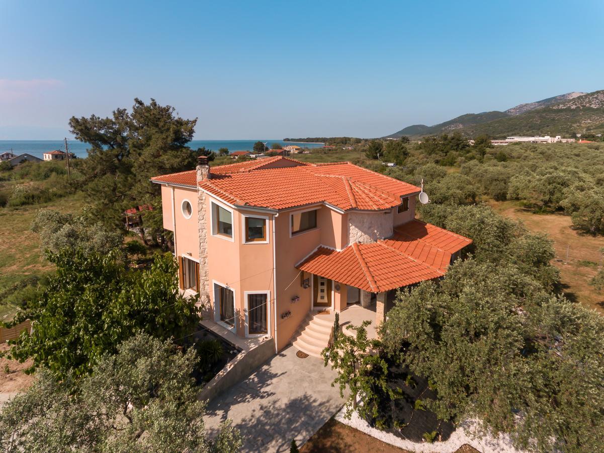 Fokas Luxury Villa Prínos Eksteriør billede