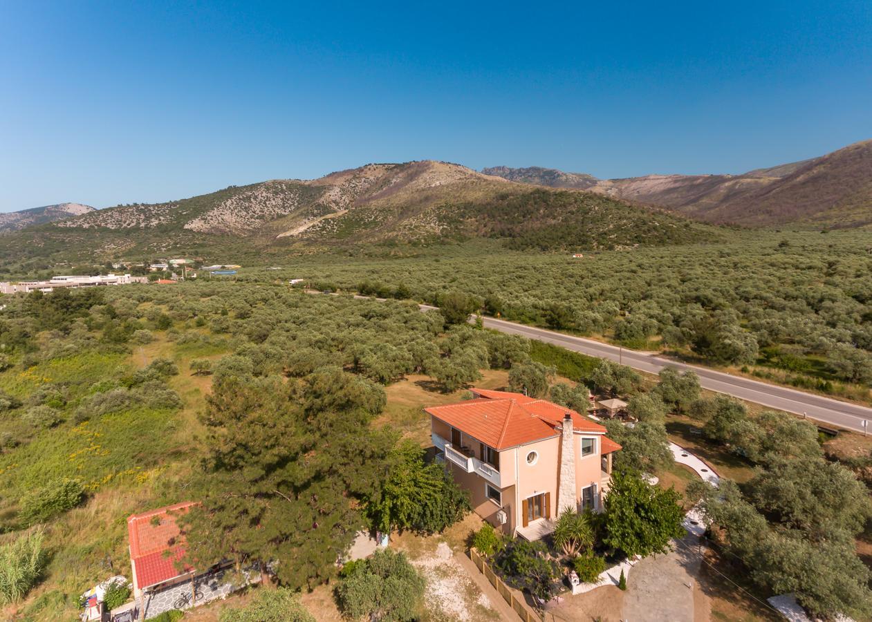 Fokas Luxury Villa Prínos Eksteriør billede