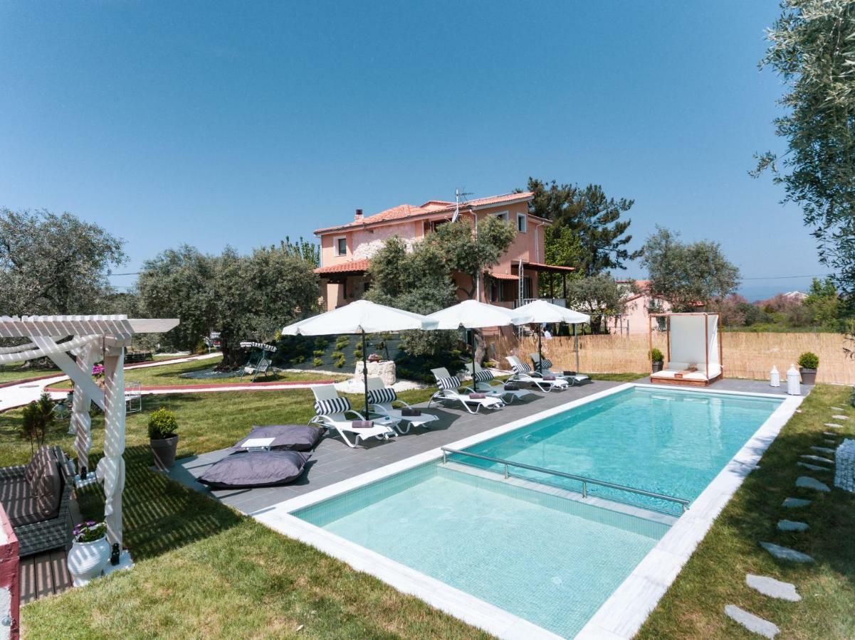 Fokas Luxury Villa Prínos Eksteriør billede