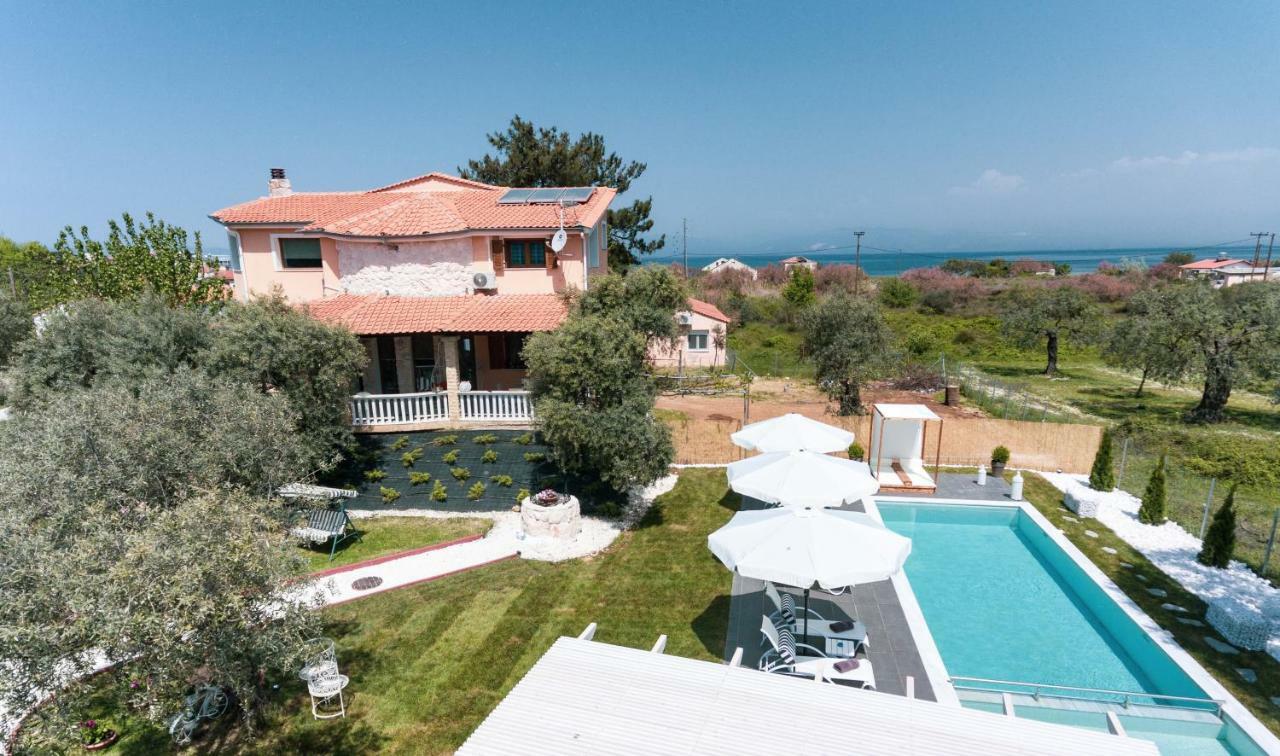 Fokas Luxury Villa Prínos Eksteriør billede