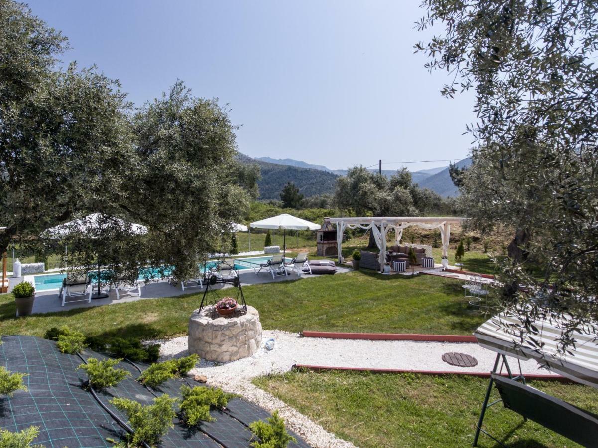 Fokas Luxury Villa Prínos Eksteriør billede